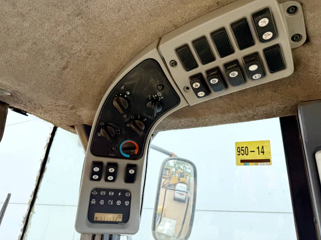 CAT 950H - Weight System / 3rd Function