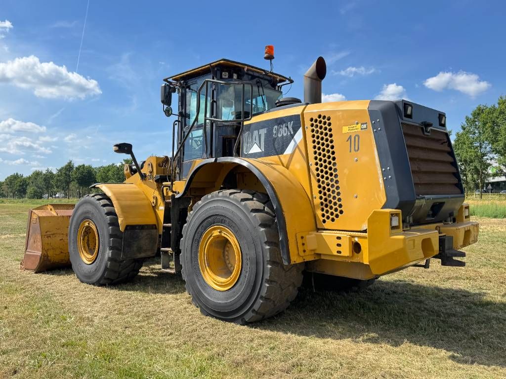 CAT 966K - 3rd Function / Automatic Greasing