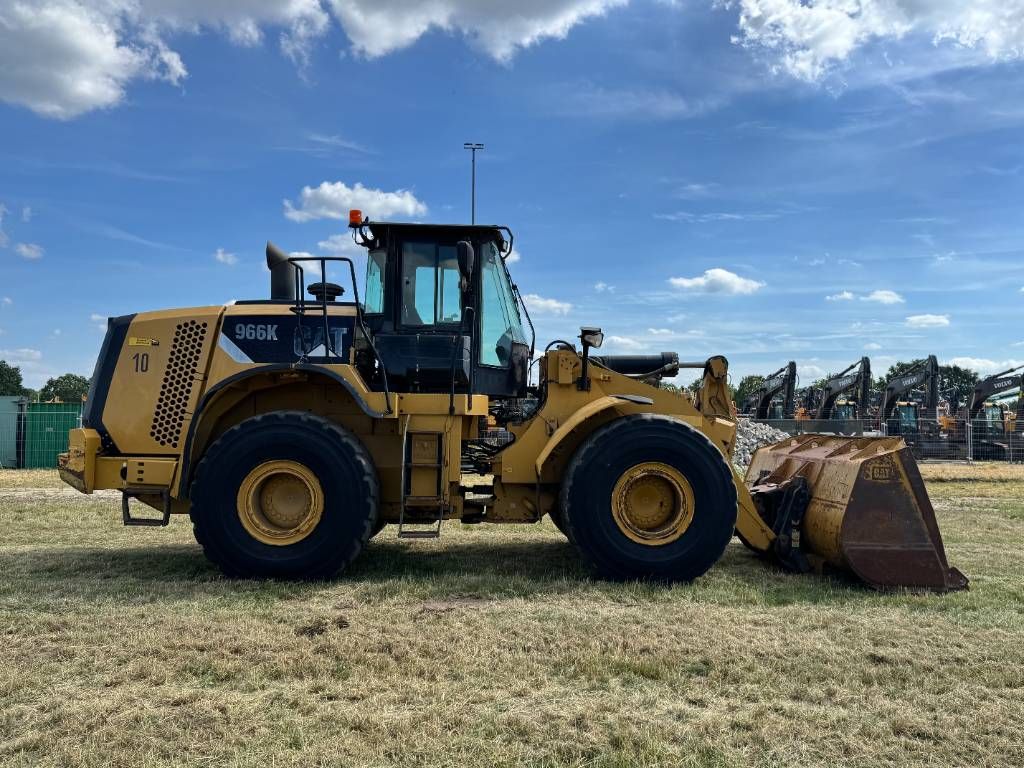 CAT 966K - 3rd Function / Automatic Greasing