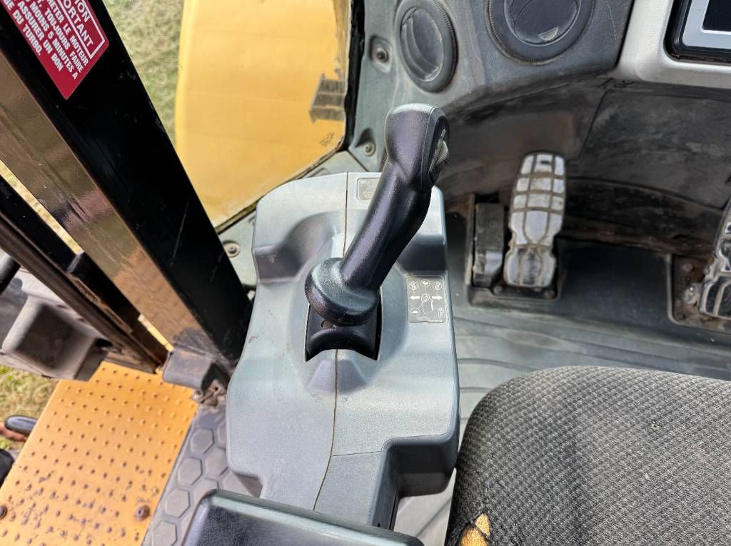 CAT 966K - 3rd Function / Automatic Greasing