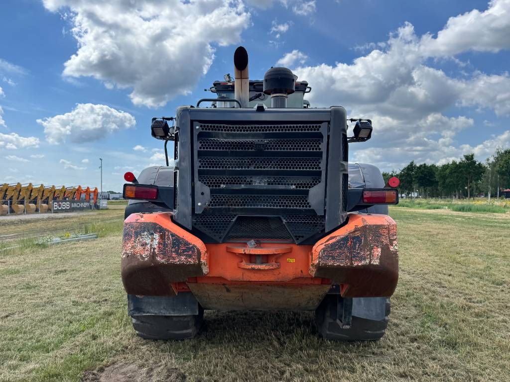 Hitachi ZX310-6 - 3rd Function / Automatic Greasing