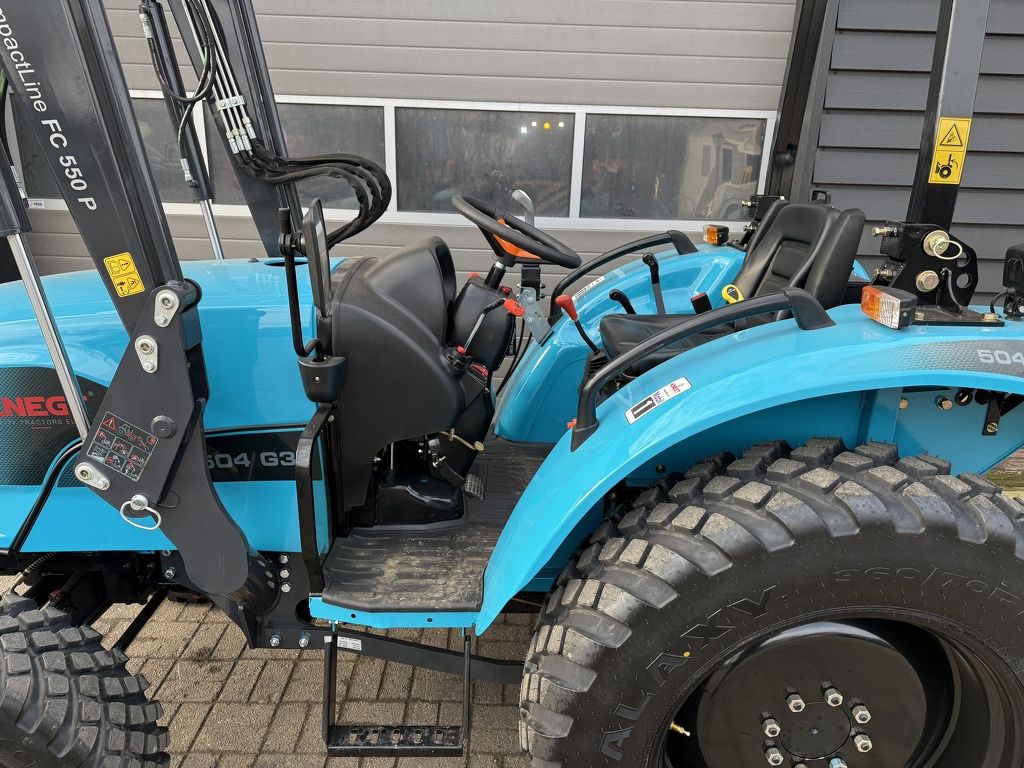 Knegt 504 50 PK compact tractor NIEUW met frontlader ACTIE PRIJS