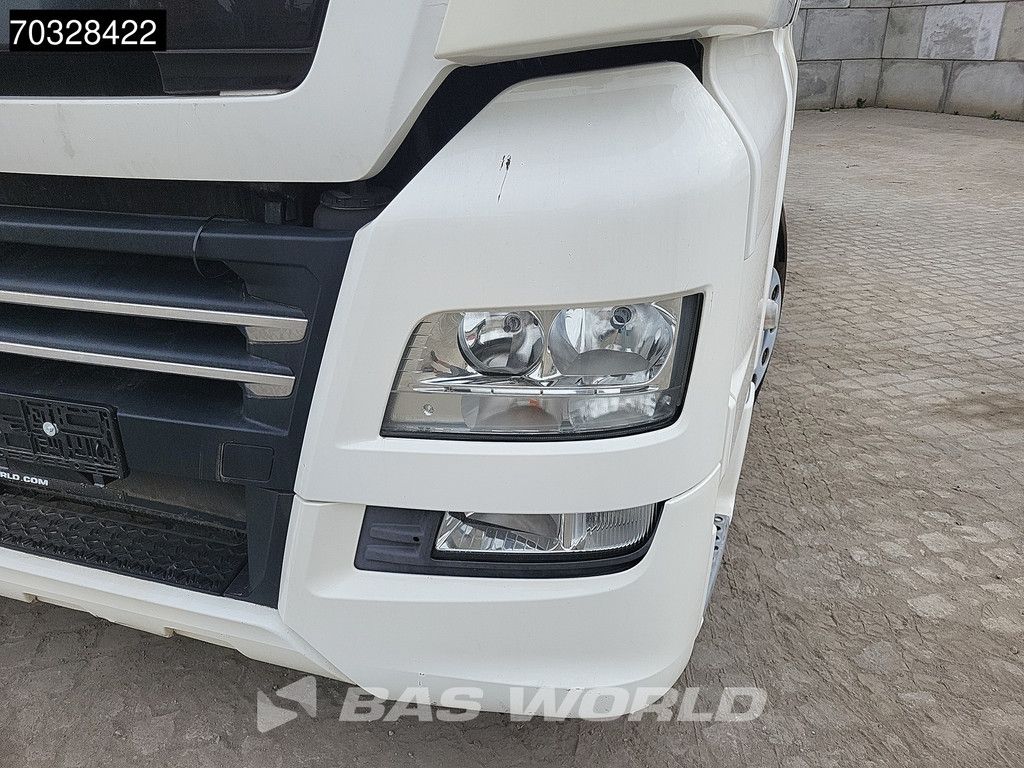 MAN TGX 18.500 4X2 Mega Retarder 2x Tanks Standklima ACC Navi