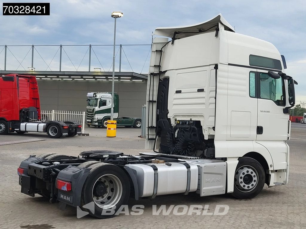 MAN TGX 18.500 4X2 Mega Retarder 2x Tanks Standklima ACC Navi