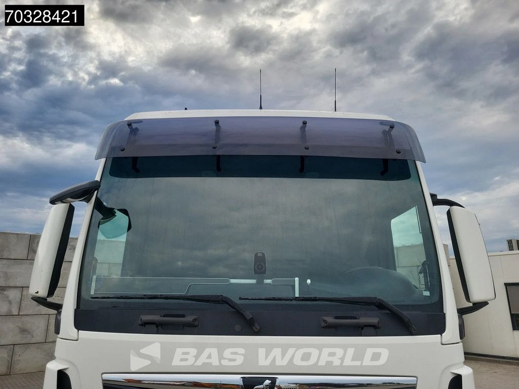 MAN TGX 18.500 4X2 Mega Retarder 2x Tanks Standklima ACC Navi