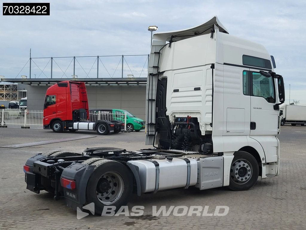 MAN TGX 18.500 4X2 Mega Retarder 2x Tanks Standklima ACC Navi