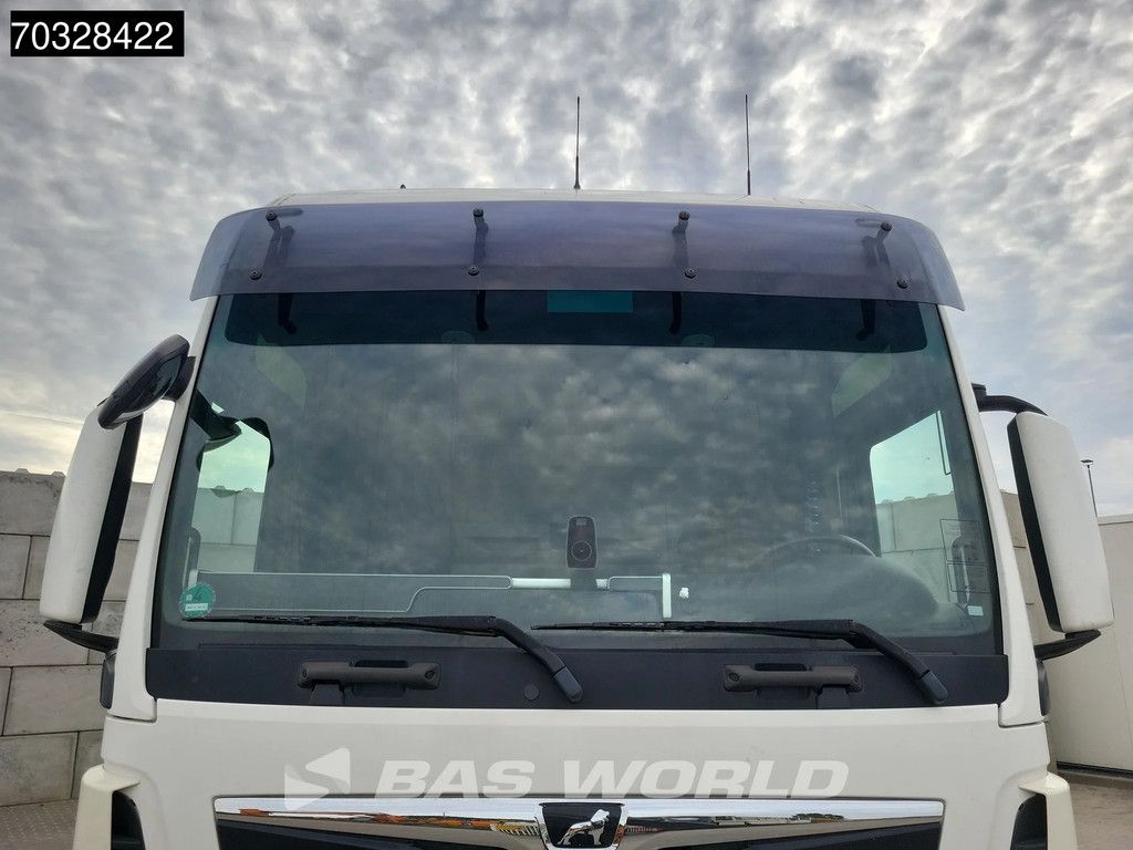 MAN TGX 18.500 4X2 Mega Retarder 2x Tanks Standklima ACC Navi