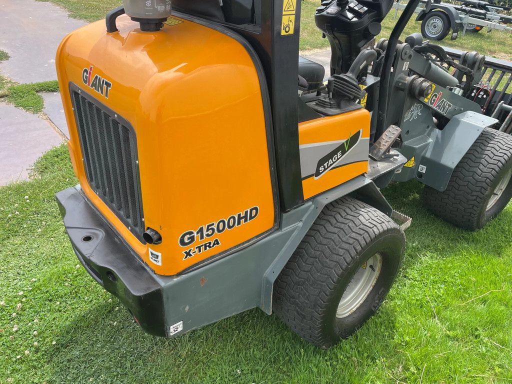 Giant G1500HD Xtra HD assen met kenteken 376 uur!