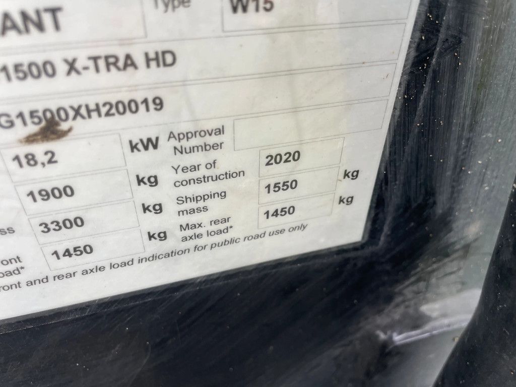Giant G1500HD Xtra HD assen met kenteken 376 uur!