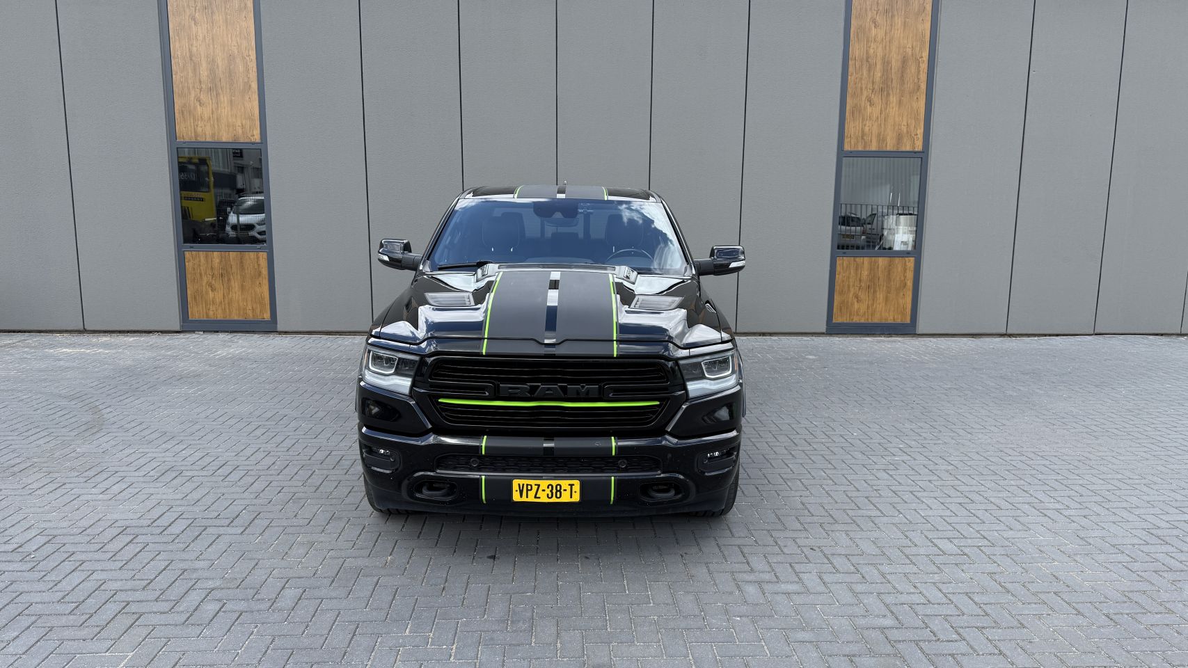 Dodge Ram 1500 2022 ( Night Edition) lease/ koop/ inruil