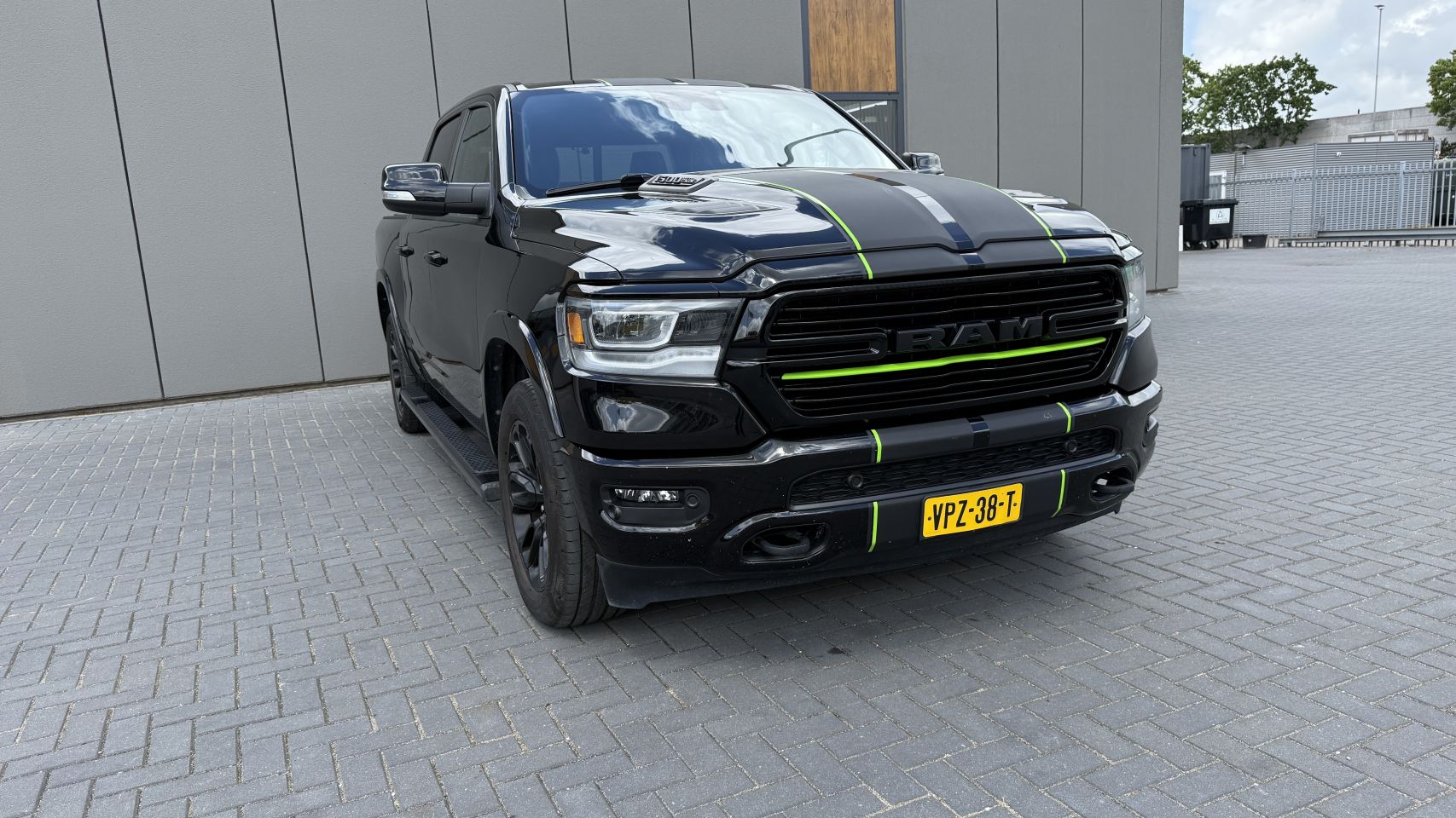 Dodge Ram 1500 2022 ( Night Edition) lease/ koop/ inruil