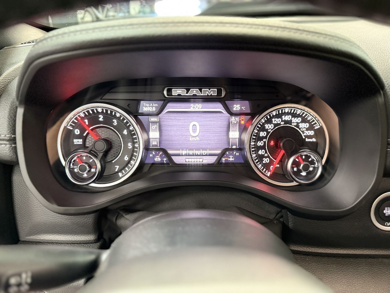 Dodge Ram 1500 2022 ( Night Edition) lease/ koop/ inruil