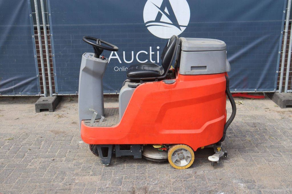Scheuersaugmaschine Hako Scrubmaster B75-R Elektrisch
