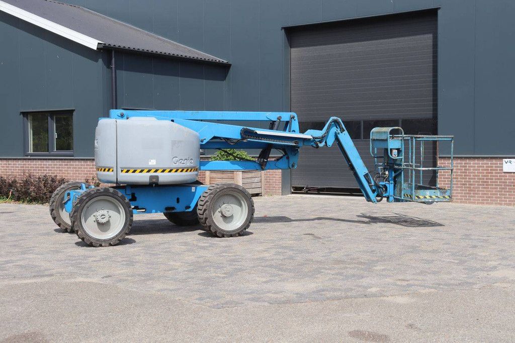 Articulating boom lift Genie Z-45/25 Diesel 227kg 15.8m 2006
