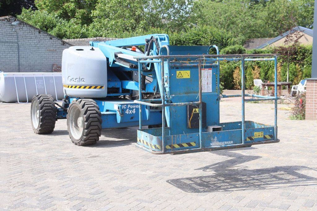 Articulating boom lift Genie Z-45/25 Diesel 227kg 15.8m 2006