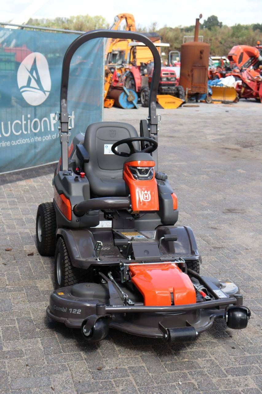 Zitmaaier Husqvarna P524X Benzine 15.6kW 2024 Nieuw