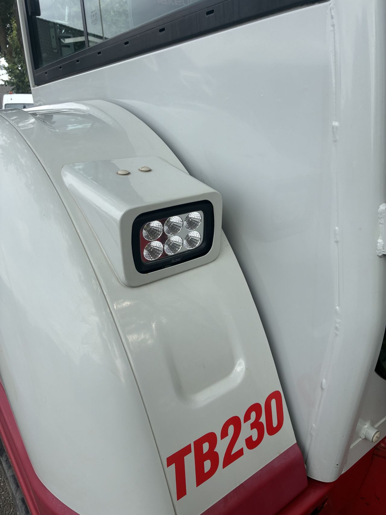 Takeuchi TB230