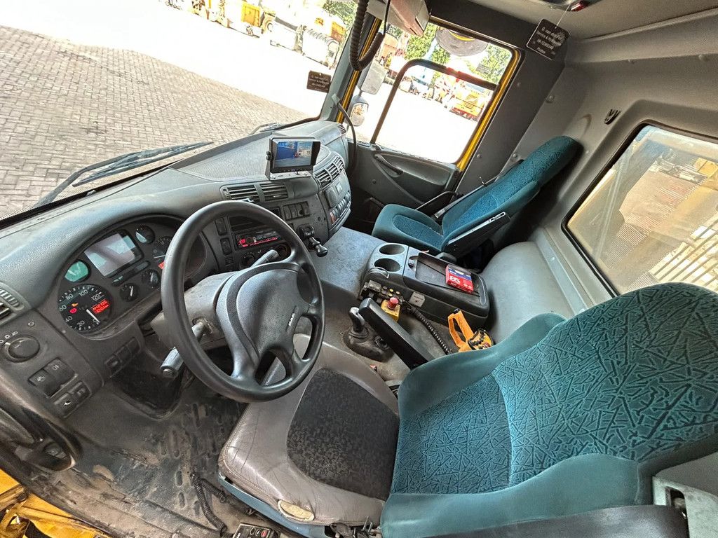 DAF CF 310