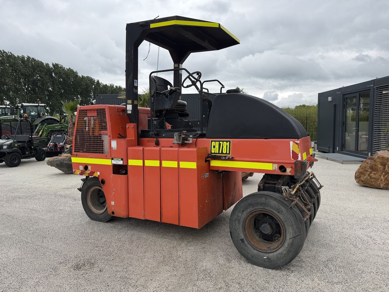 Dynapac CP142 Bandenwals