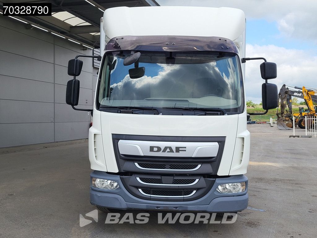 DAF LF LF 210 4X2 12t 8,75m Box Dhollandia Tailgate Euro 6