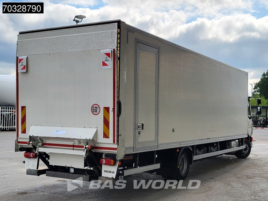 DAF LF LF 210 4X2 12t 8,75m Box Dhollandia Tailgate Euro 6