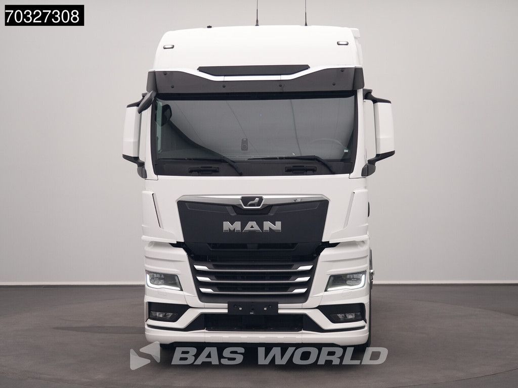 MAN TGX 26.520 6X2 NEW! GX Lifting axle Parkingcooler Retarder Acc