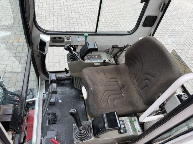 Takeuchi TB016 Minigraver Minikraan Kubota CAT Volvo