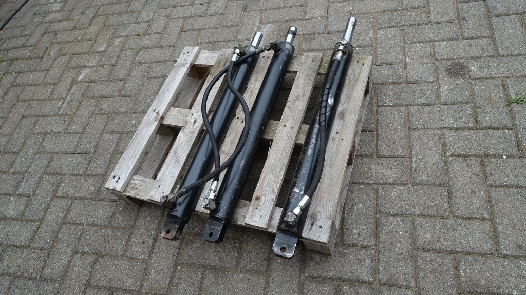 Cilinder 3x Hydrauliek cilinder