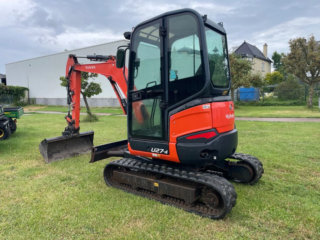 Kubota KX027-4