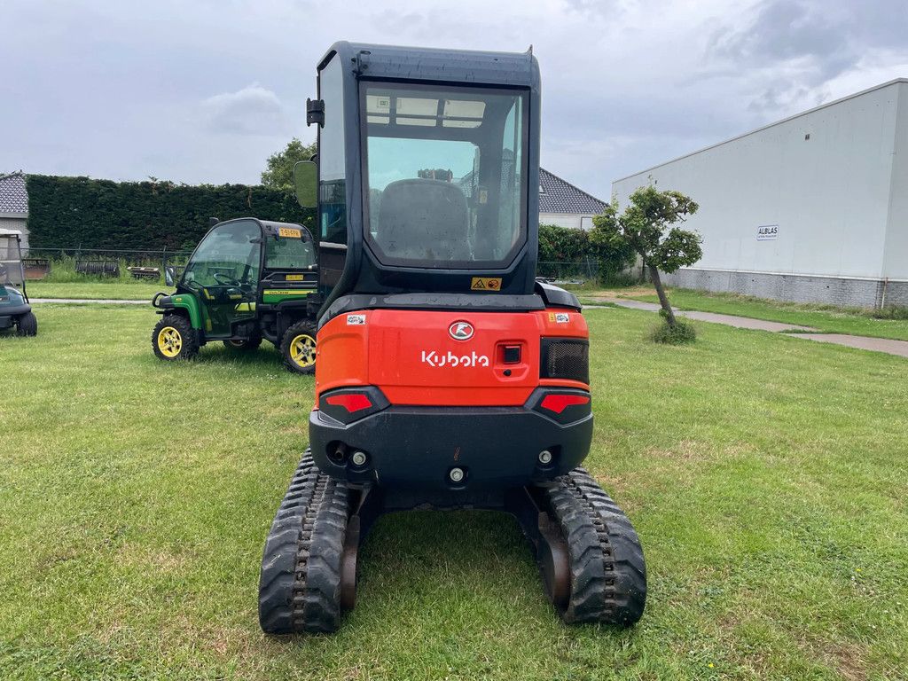 Kubota KX027-4