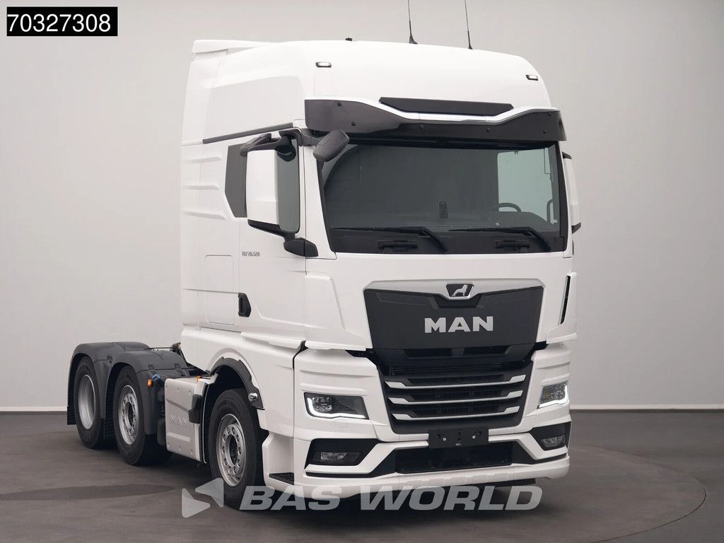 MAN TGX 26.520 6X2 NEW! GX Lifting axle Parkingcooler Retarder Acc
