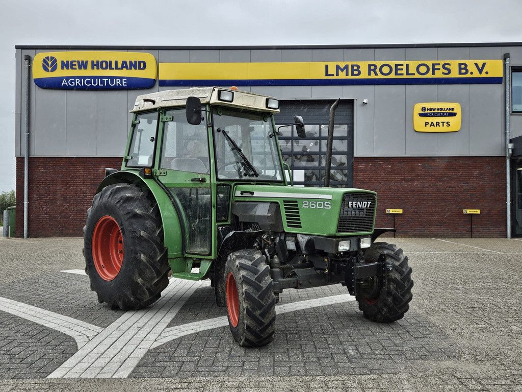 Fendt 260 S landbouwtrekker