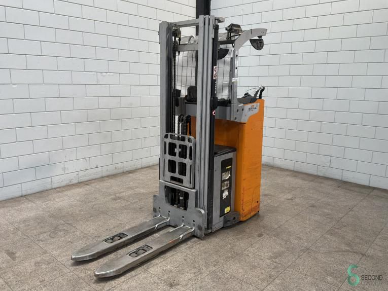 Stackers Electric Still FXV14N 2020