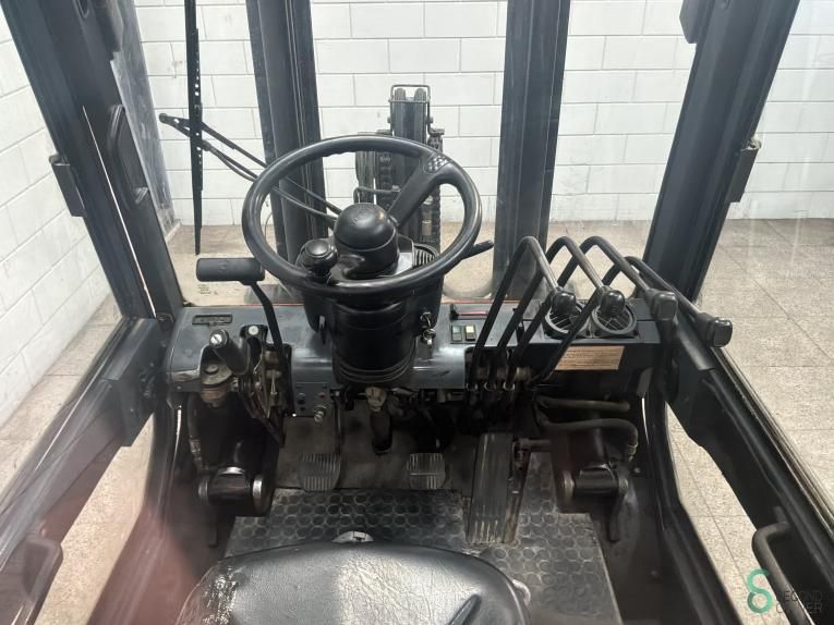 Forklifts LPG Toyota 42-6FGF25 1998