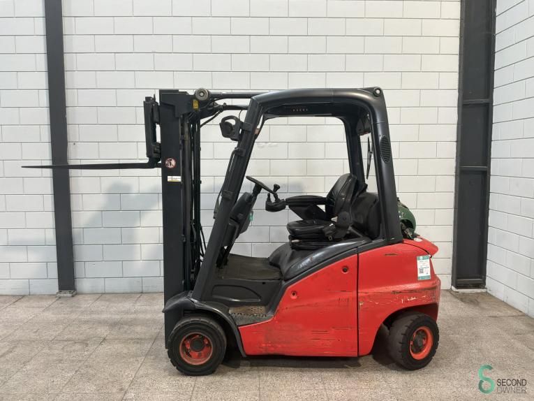Forklifts LPG Linde H16T-01 2009