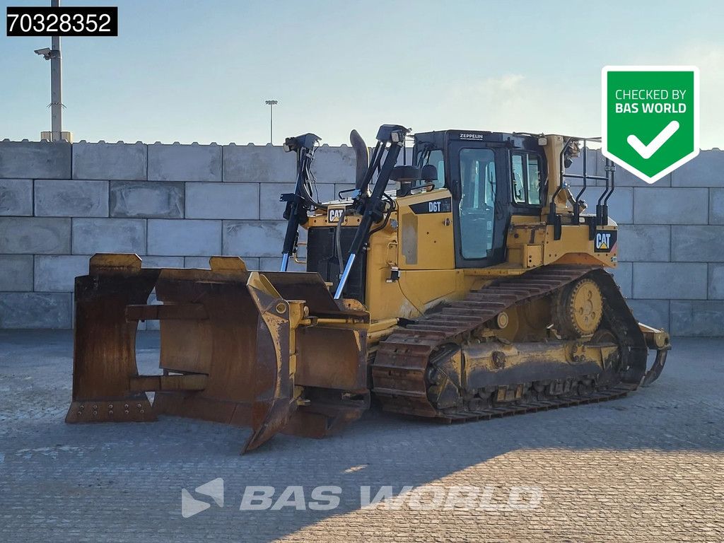 Caterpillar D6 T XW 3M Wide - Ripper