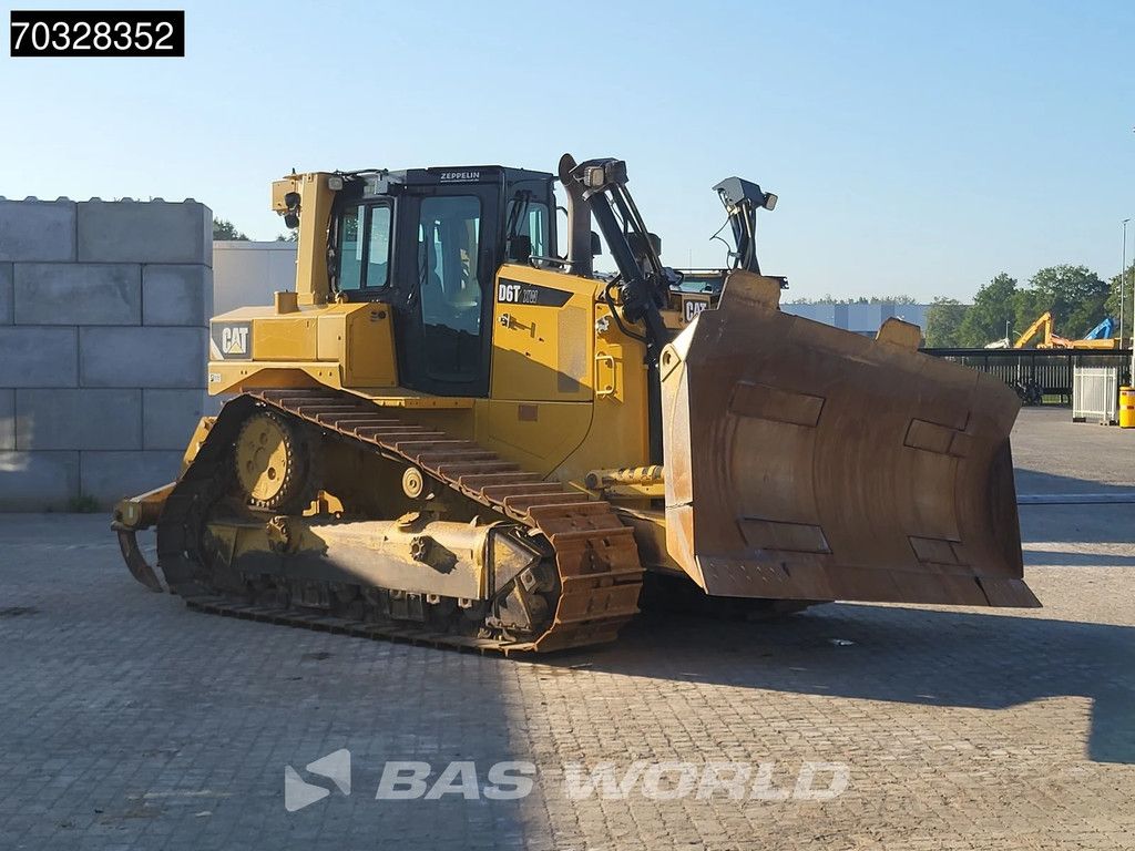 Caterpillar D6 T XW 3M Wide - Ripper