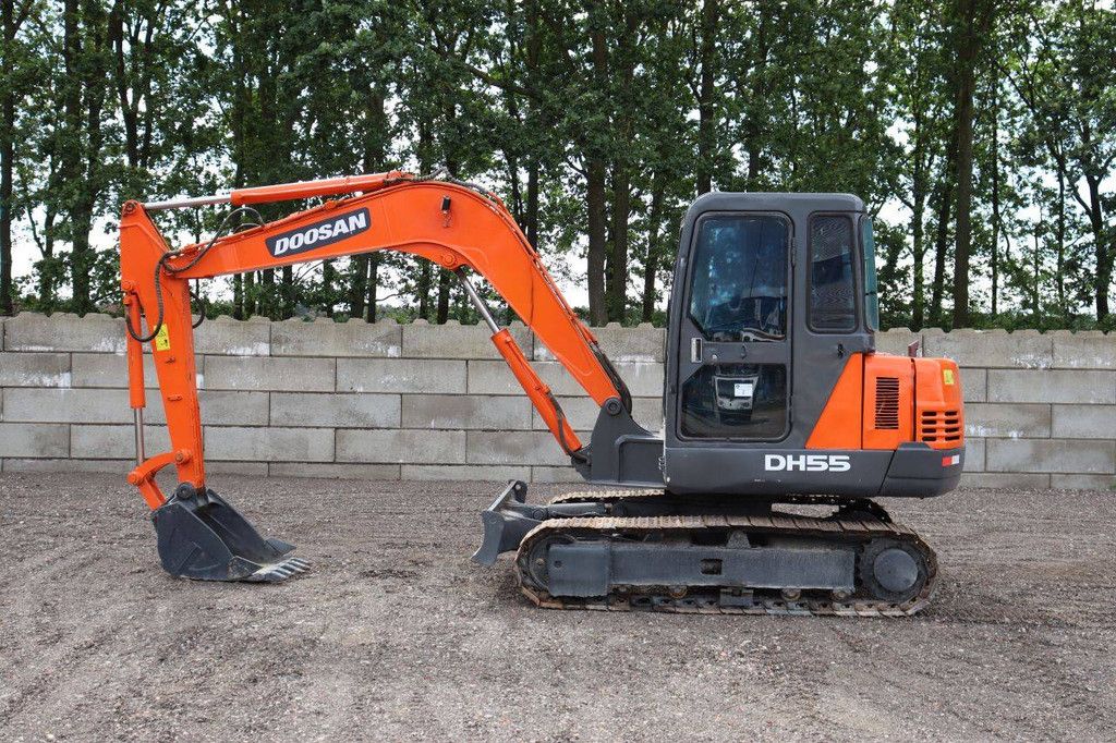 Doosan DH55-V Raupenbagger, Diesel, 40 kW, Baujahr 2010