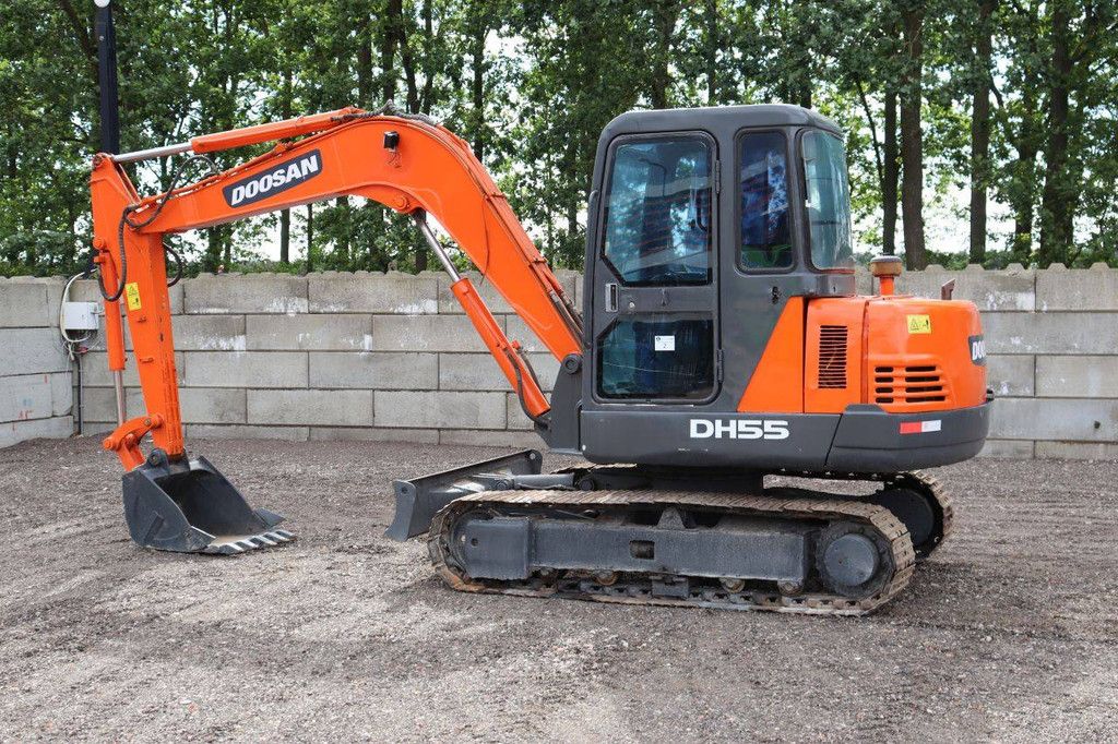 Doosan DH55-V Raupenbagger, Diesel, 40 kW, Baujahr 2010