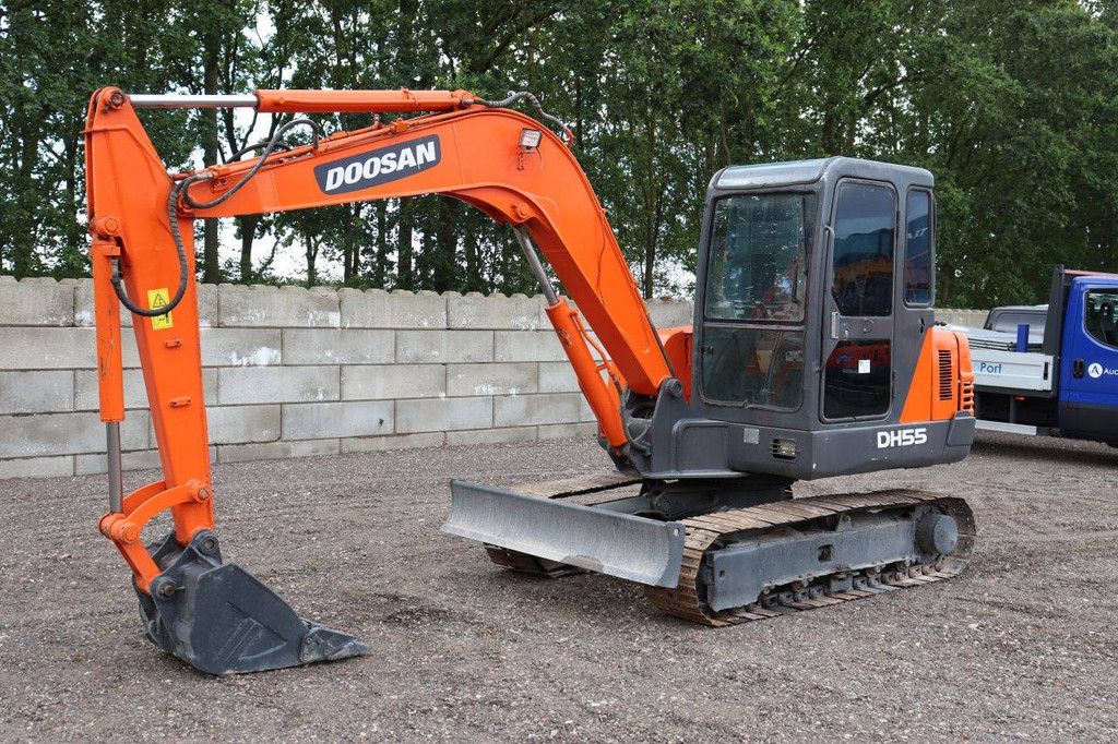 Doosan DH55-V Raupenbagger, Diesel, 40 kW, Baujahr 2010