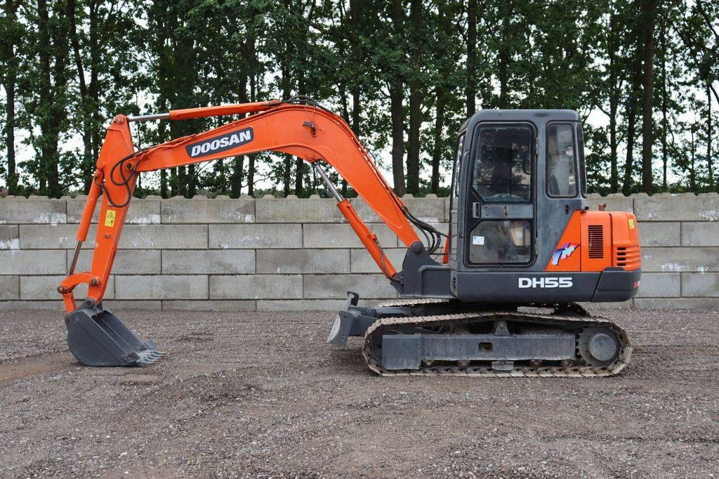 Doosan DH55-V Raupenbagger, Diesel, 40 kW, Baujahr 2010