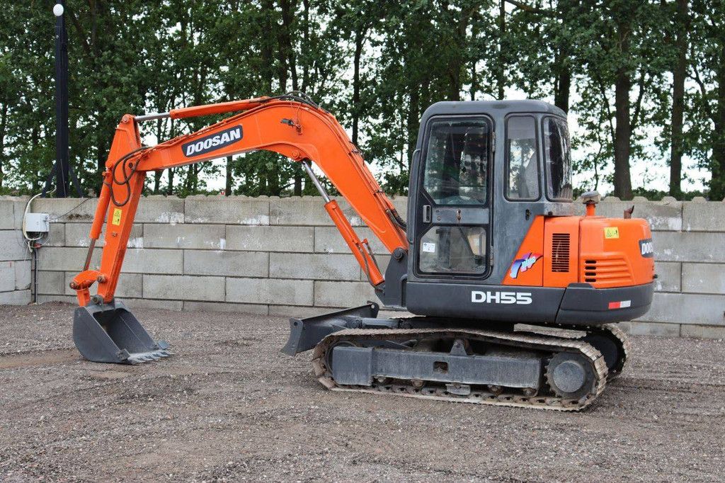 Doosan DH55-V Raupenbagger, Diesel, 40 kW, Baujahr 2010