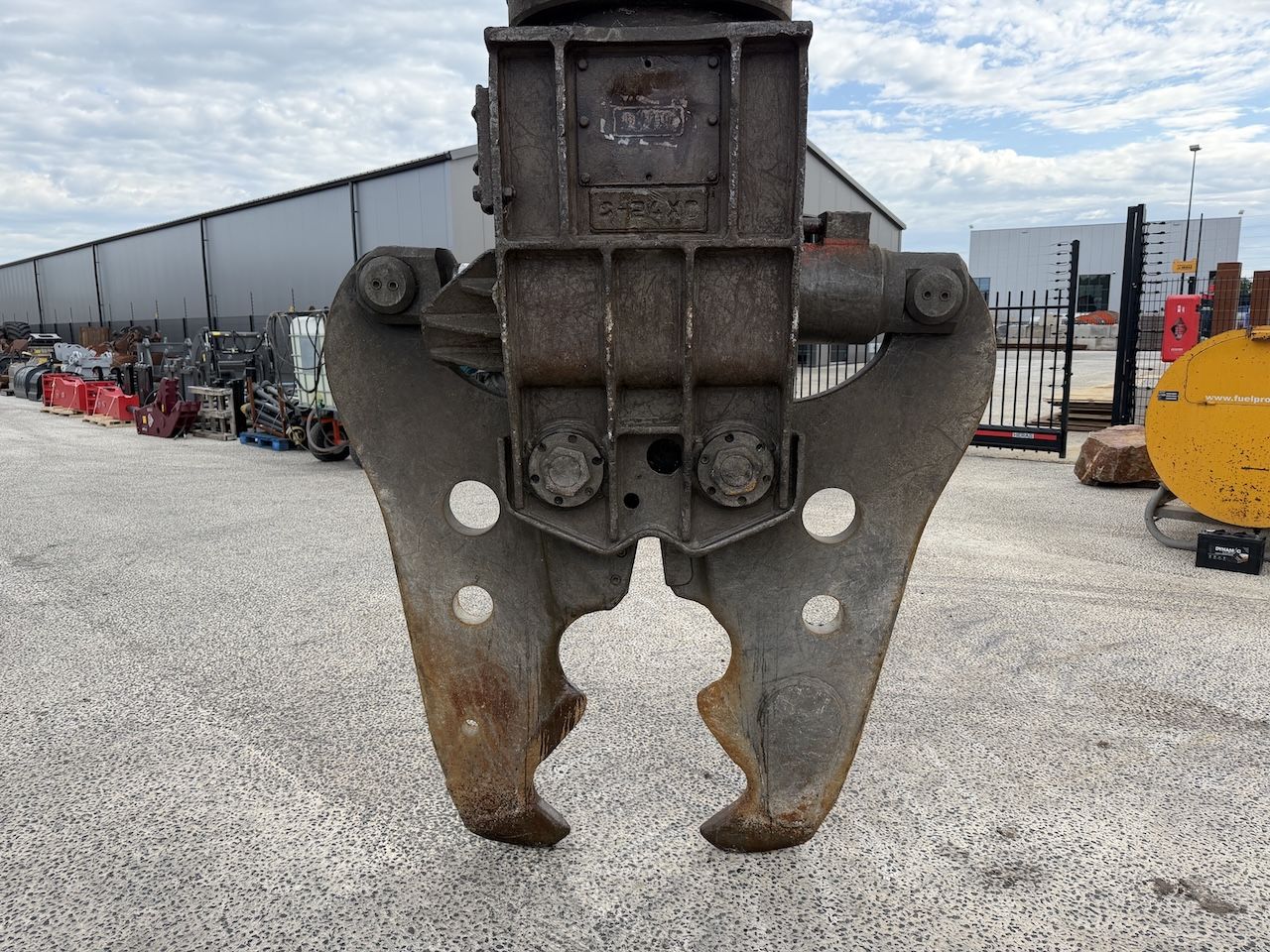 NPK S-24XCR Beton vergruizer