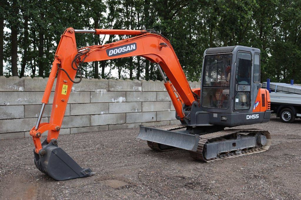 Doosan DH55-V Raupenbagger, Diesel, 40 kW, Baujahr 2010