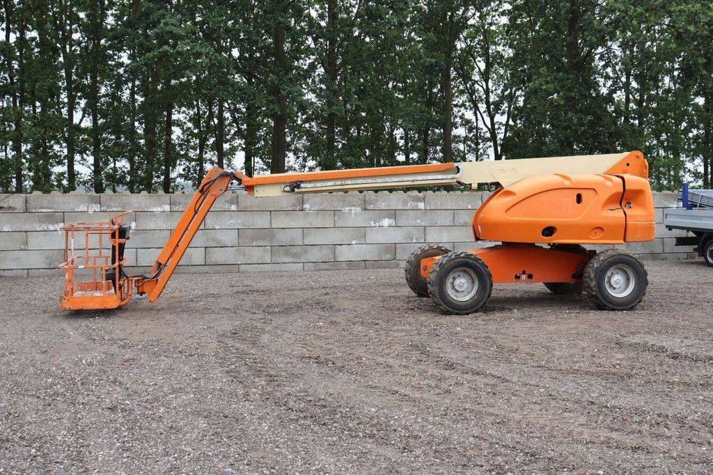JLG 460SJ Articulated Telescopic Boom Lift Diesel 230kg 16.9m 2001