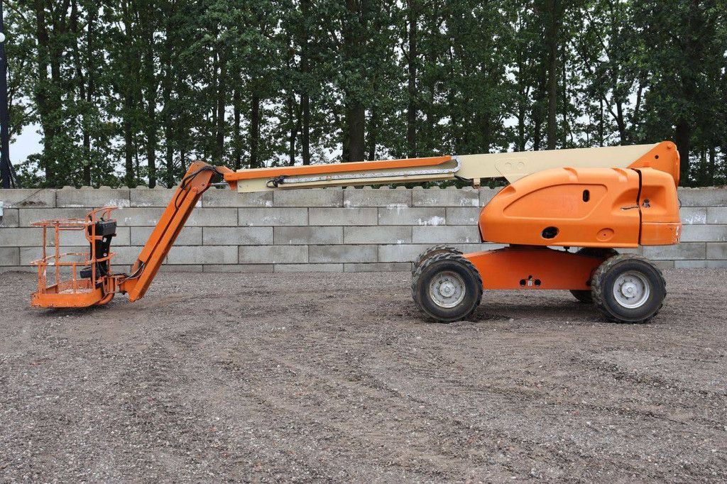 JLG 460SJ Articulated Telescopic Boom Lift Diesel 230kg 16.9m 2001