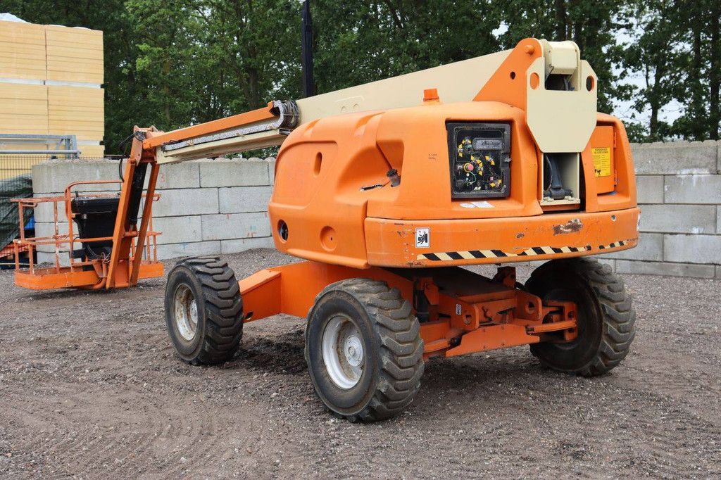 JLG 460SJ Articulated Telescopic Boom Lift Diesel 230kg 16.9m 2001