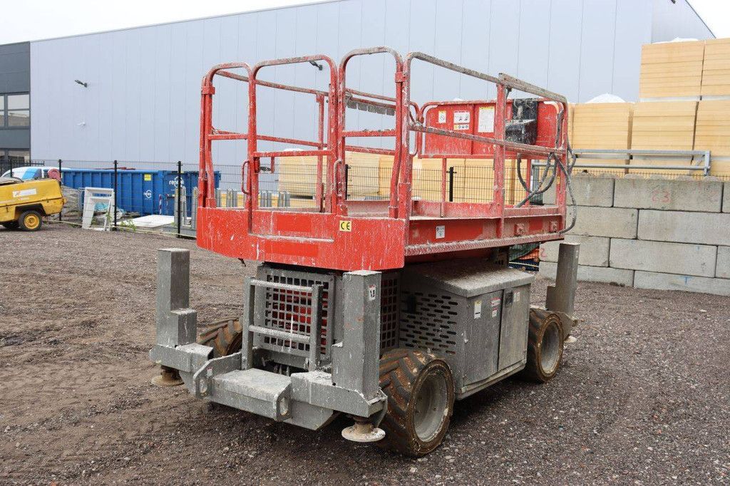 Scherenbühne JLG 260MRT Diesel 570 kg 9,92 m 2006