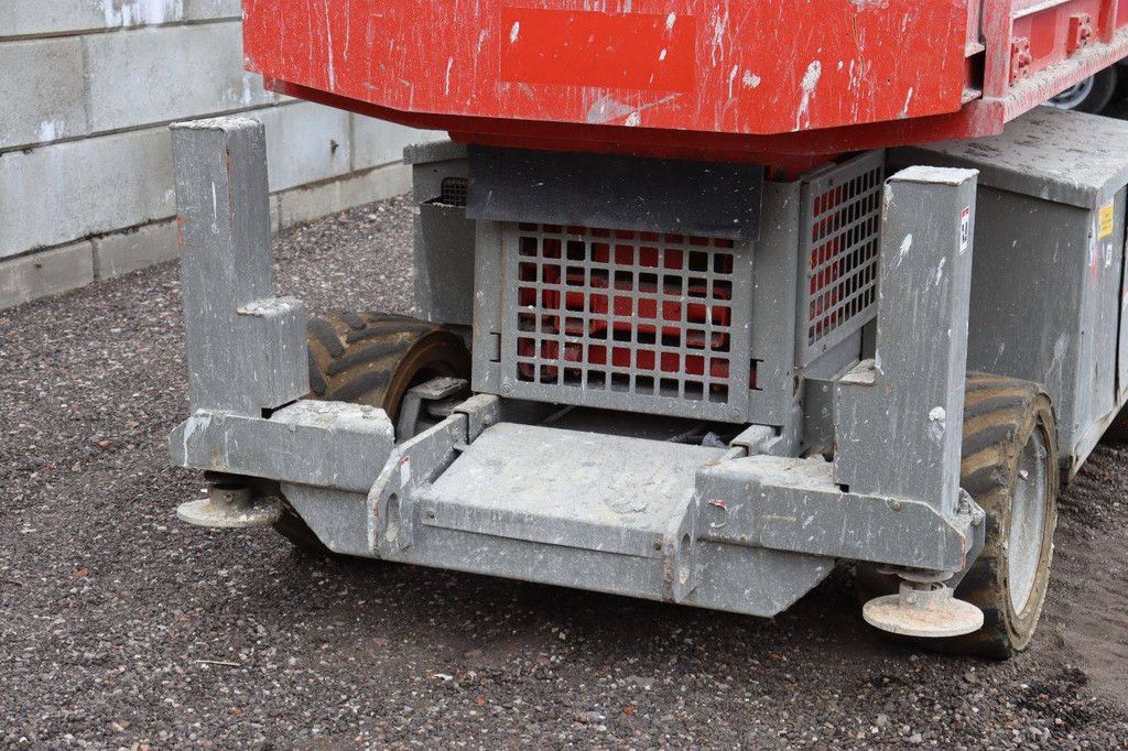 Scherenbühne JLG 260MRT Diesel 570 kg 9,92 m 2006