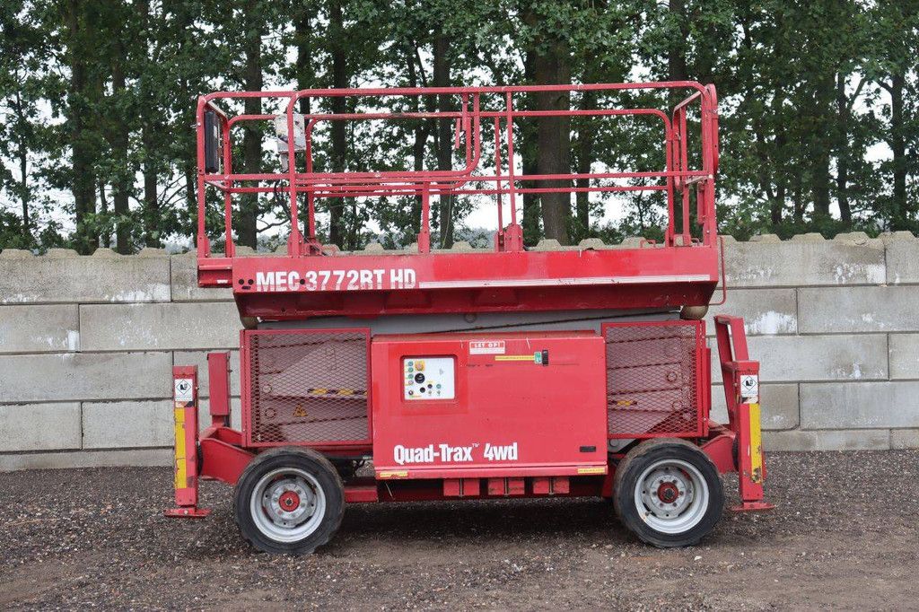 Schaarhoogwerker Mec 3772RT HD Diesel 680kg 13.3m